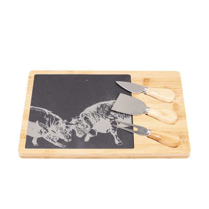 Käsebrett-Holzbrett-Schneidebrett-Wallis-Kuh-Walliser-Eringerkühe-Eringer-Berge-Alpen-Käse-Swiss-1